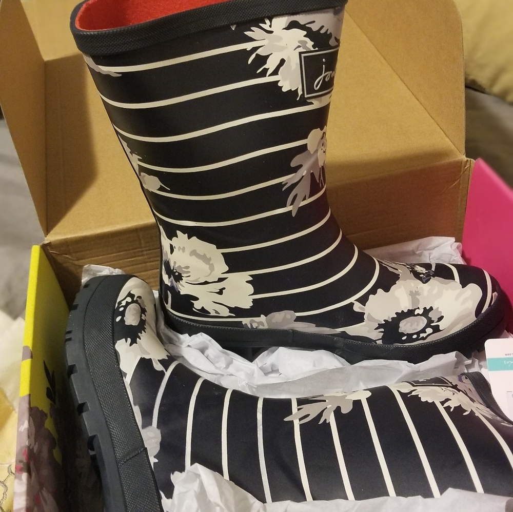 New Joules Rain Boots